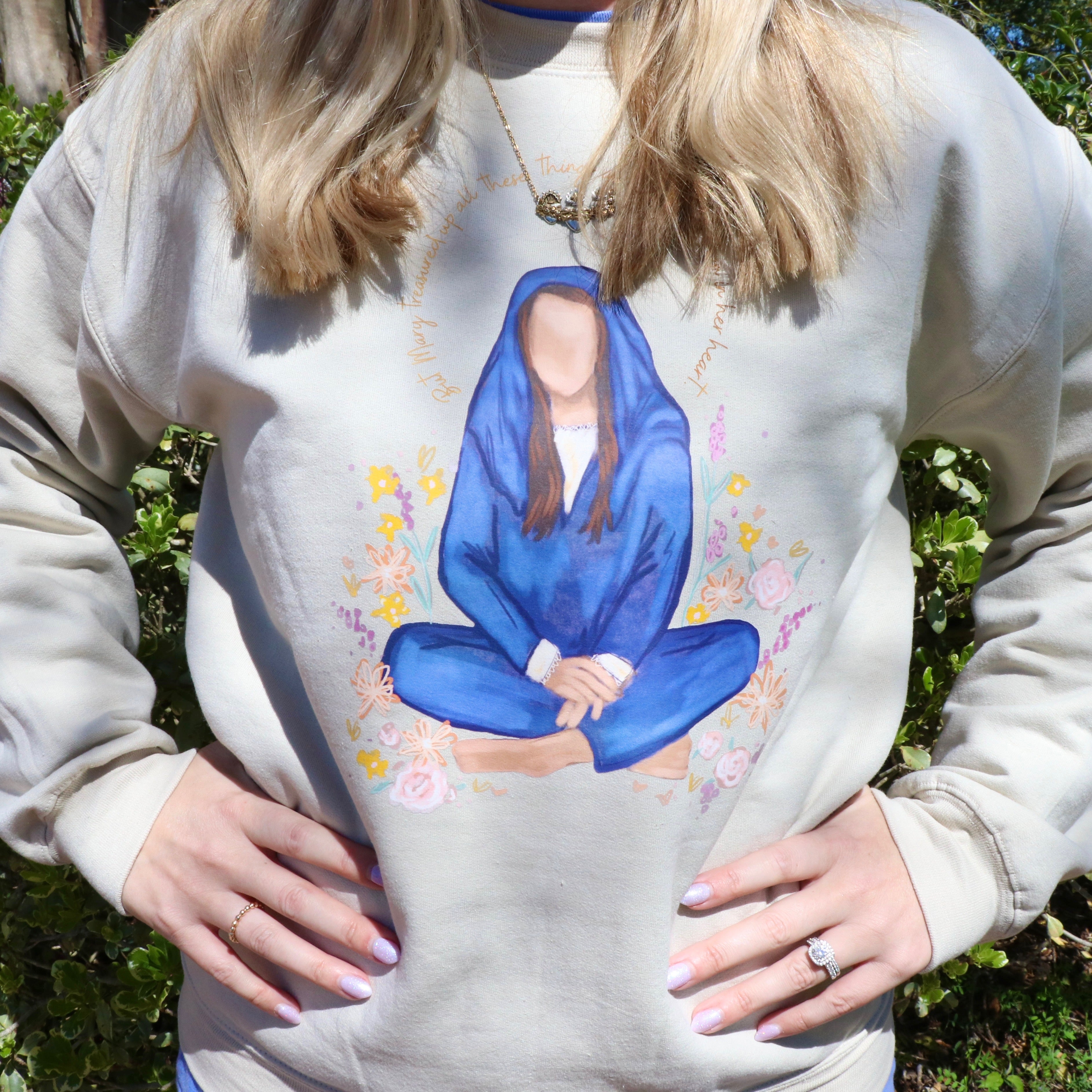 Luke 2:19 Crewneck Lightweight Sweatshirt