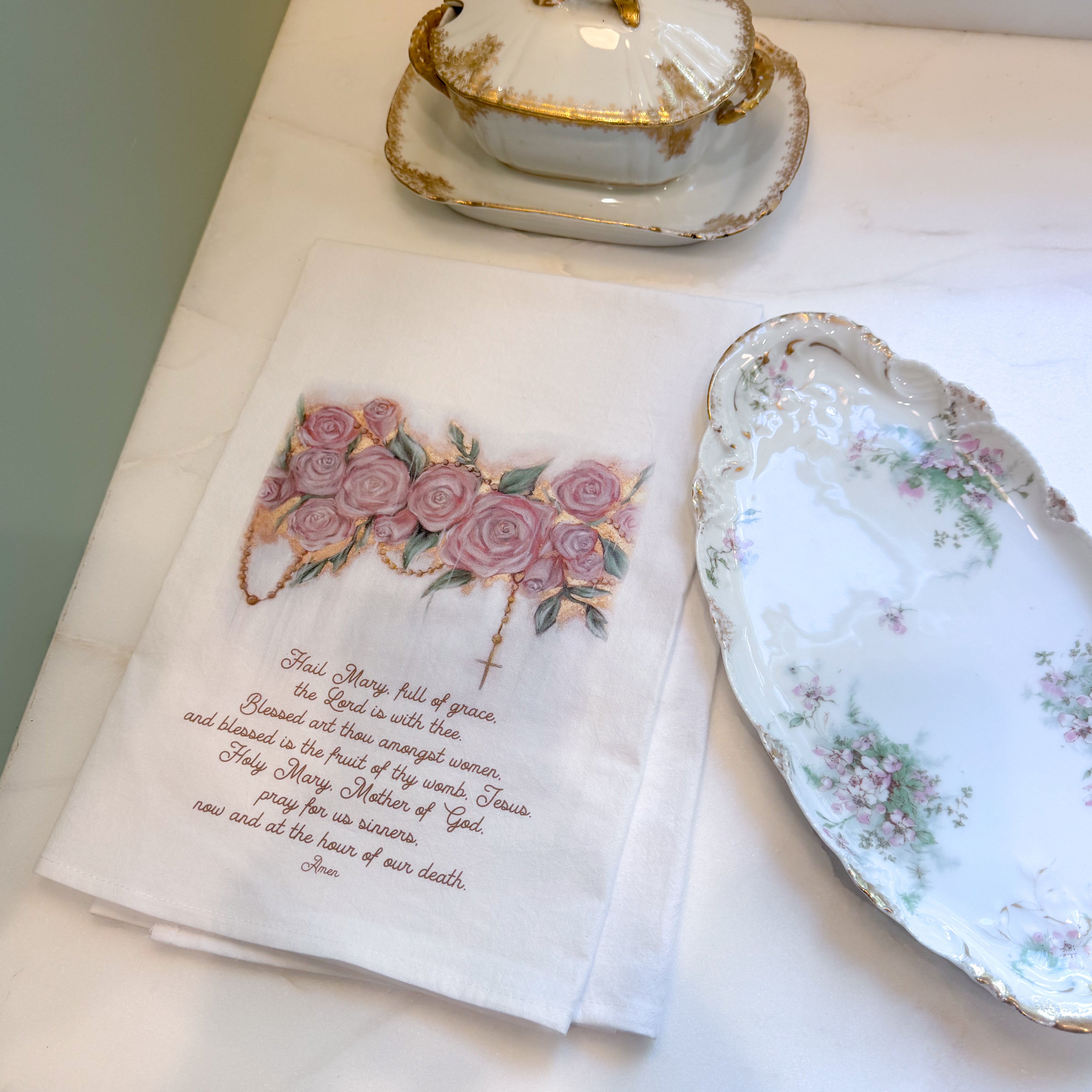 Queen of the Rosary White Flour Sack Tea Towel